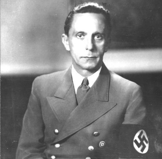 Nace Joseph Goebbels, ministro de propaganda nazi-0