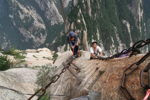 Hua-Shan, el peligroso sendero de la montaña sagrada-0