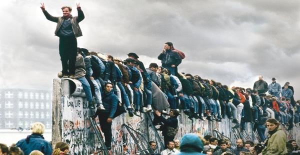 Fue derribado el Muro de Berlín-0